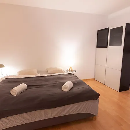 Zweisam Am Alaunpark Dresden